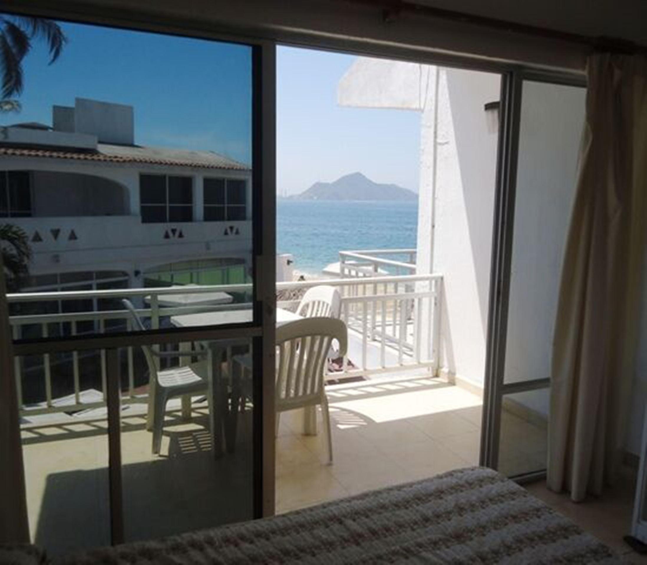 Hotel Bagasi Manzanillo Bagian luar foto