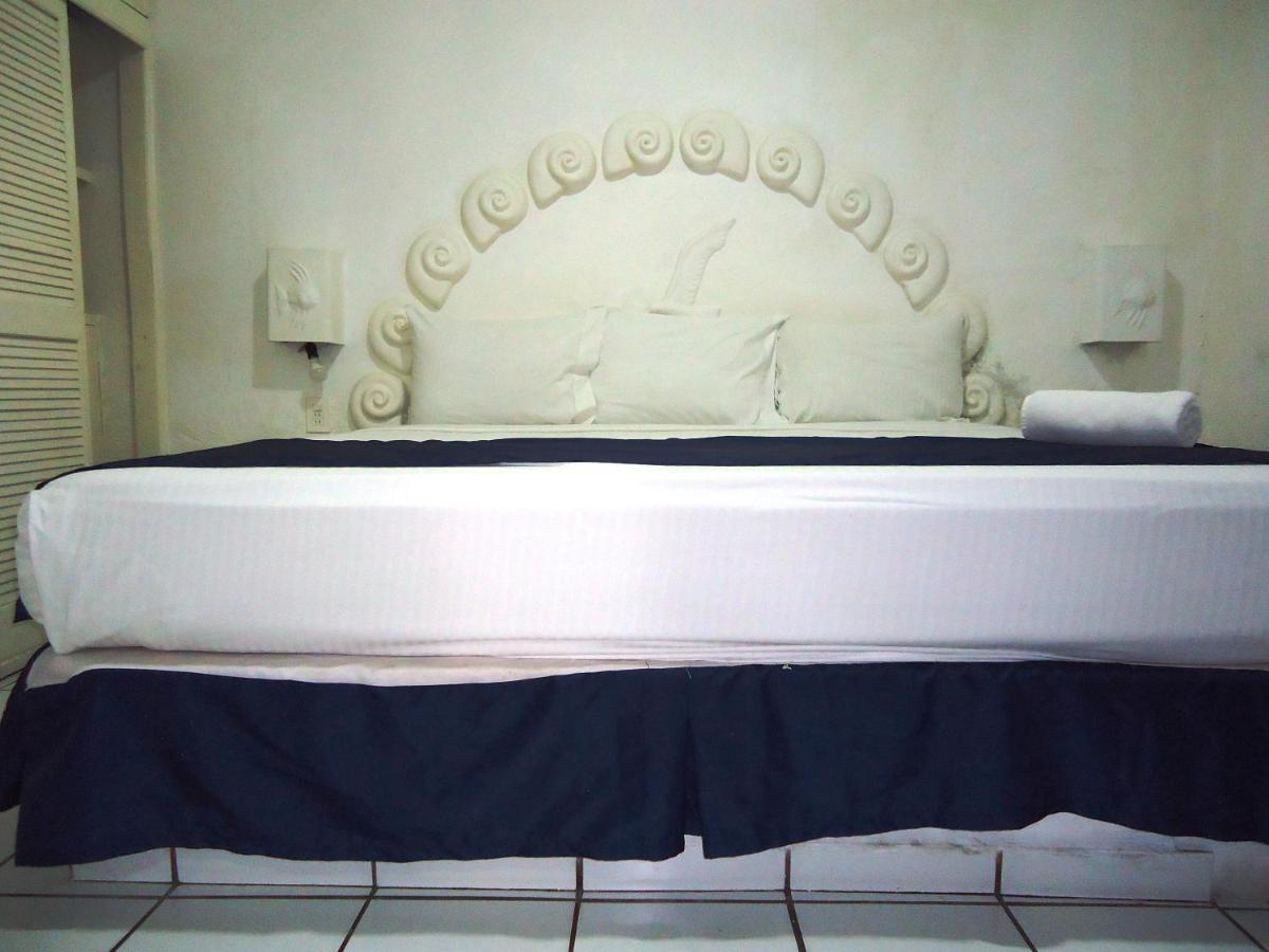 Hotel Bagasi Manzanillo Bagian luar foto