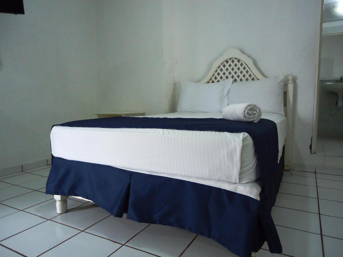Hotel Bagasi Manzanillo Bagian luar foto