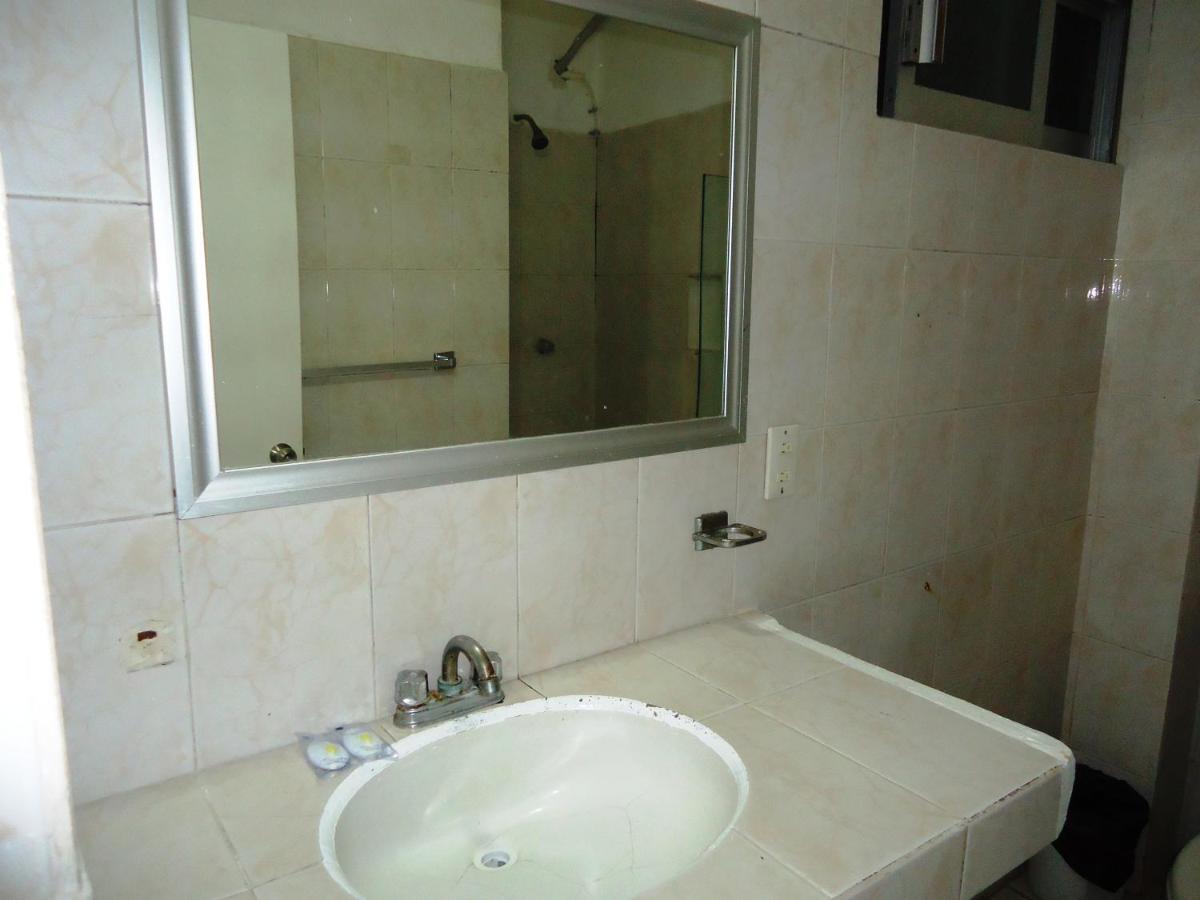 Hotel Bagasi Manzanillo Bagian luar foto