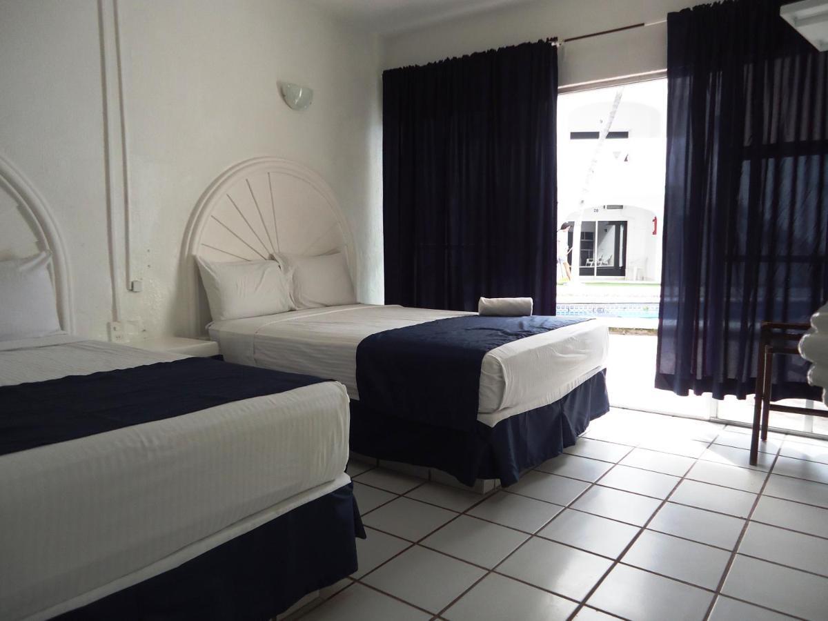 Hotel Bagasi Manzanillo Bagian luar foto