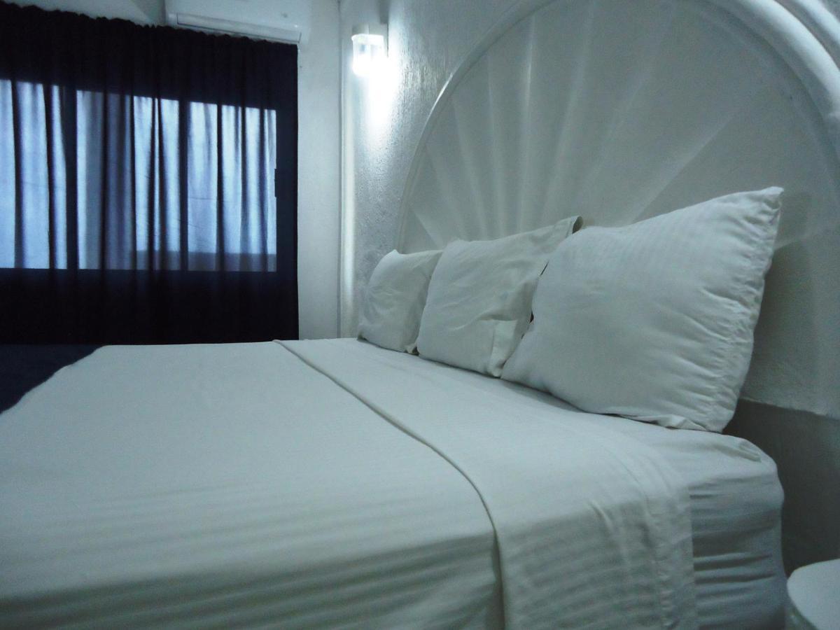 Hotel Bagasi Manzanillo Bagian luar foto