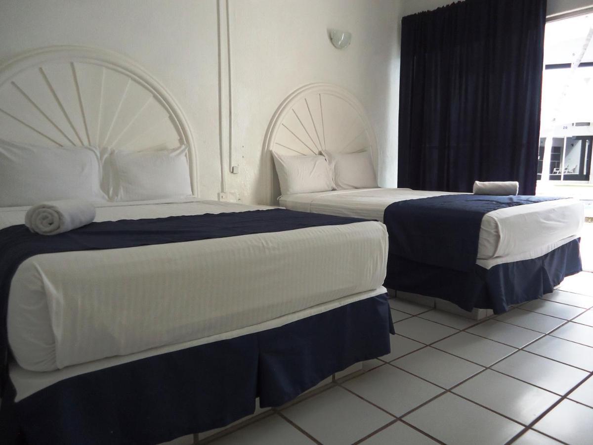 Hotel Bagasi Manzanillo Bagian luar foto